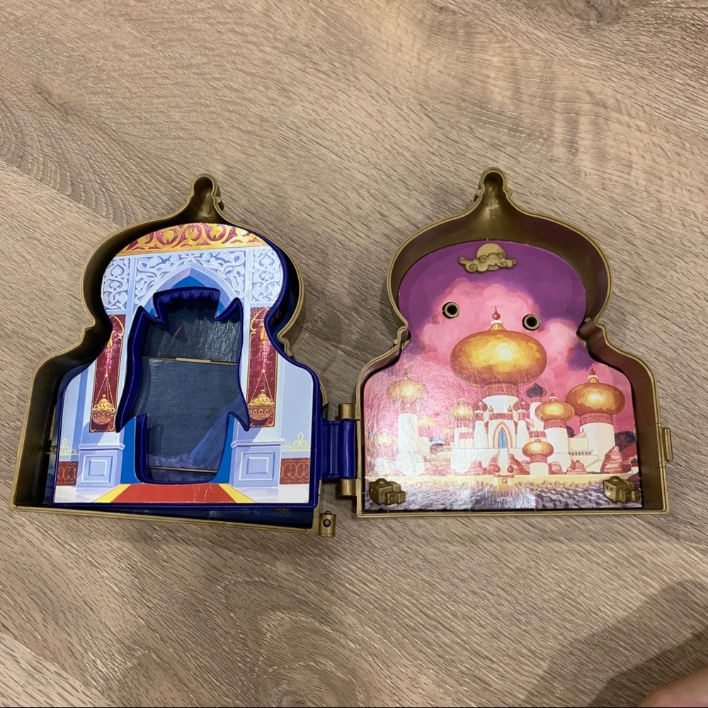 Vintage Disney 1992 - Aladdin, Jasmine and Jafar Palace Playset EUC - Picture 9 of 14